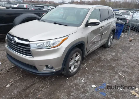 2015 Toyota Highlander Limited V6 z USA, uszkodzony, nr VIN 5TDDKRFH8FS191671